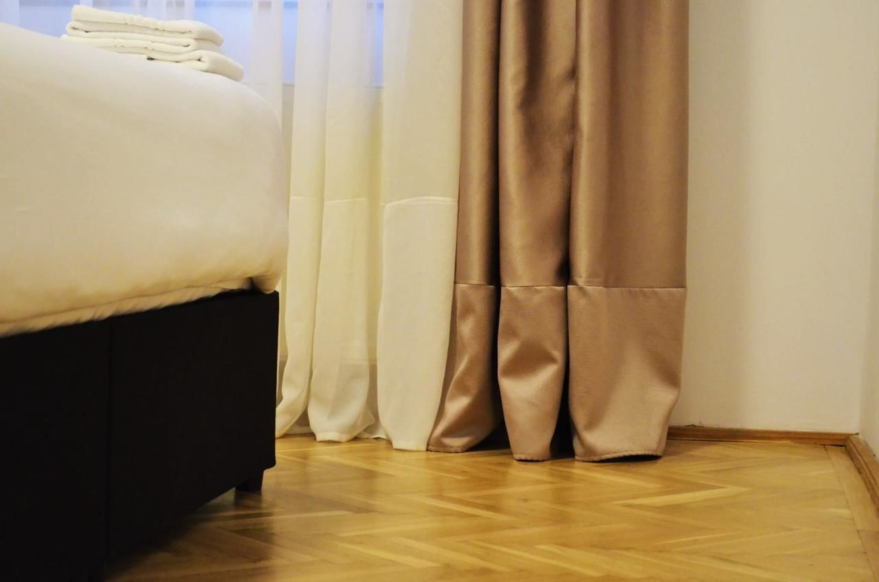 Отели типа «постель и завтрак» Blaga Accommodation Сибиу-45